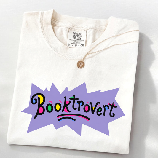 “Booktrovert” T-Shirt